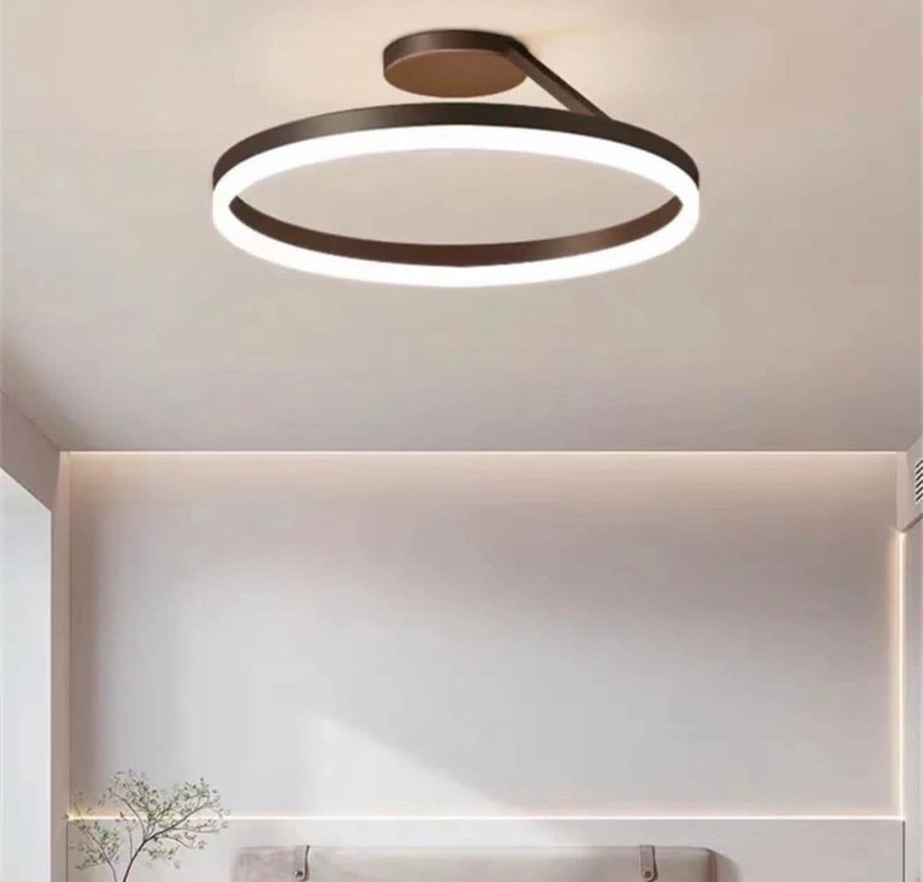 Solar or mains? Choosing outdoor lights in Kenya